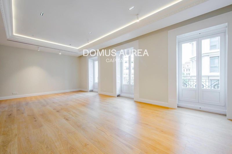 Piso en venta Madrid. Ref: 5480. Domus Aurea Capital