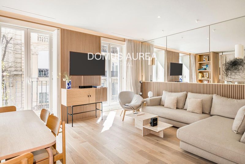 Flat for sale Madrid. Ref: 5513. Domus Aurea Capital