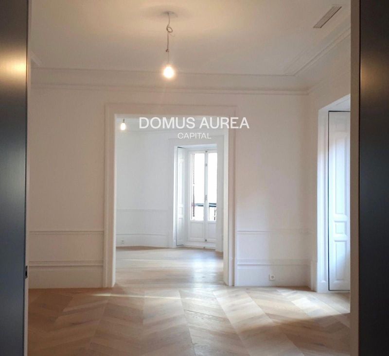 Piso en venta Madrid. Ref: 5566. Domus Aurea Capital