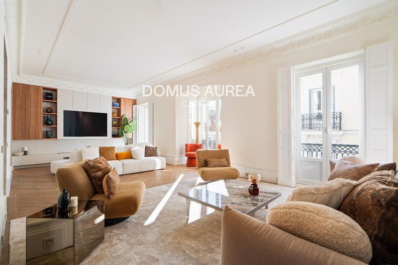 Piso en venta Madrid. Ref: 5712. Domus Aurea Capital