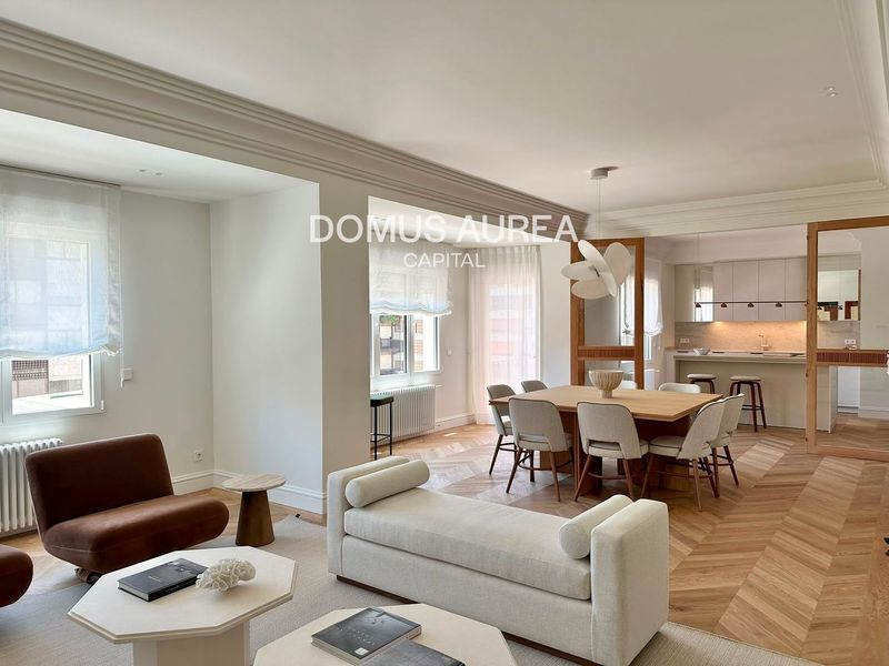 Piso en venta Madrid. Ref: 5742. Domus Aurea Capital