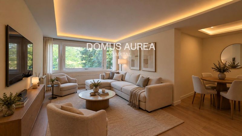4-bed apartment with parking in Menéndez Pelayo, Retiro