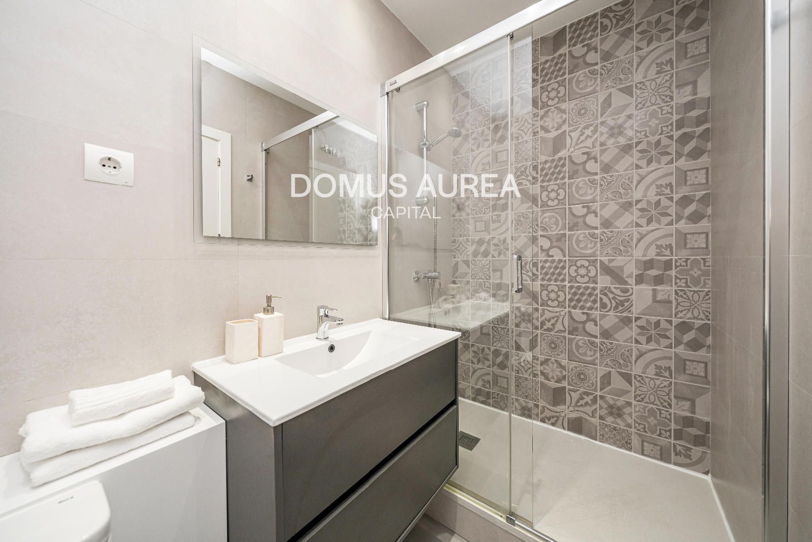 Piso en venta en Madrid (Centro) - Foto 19