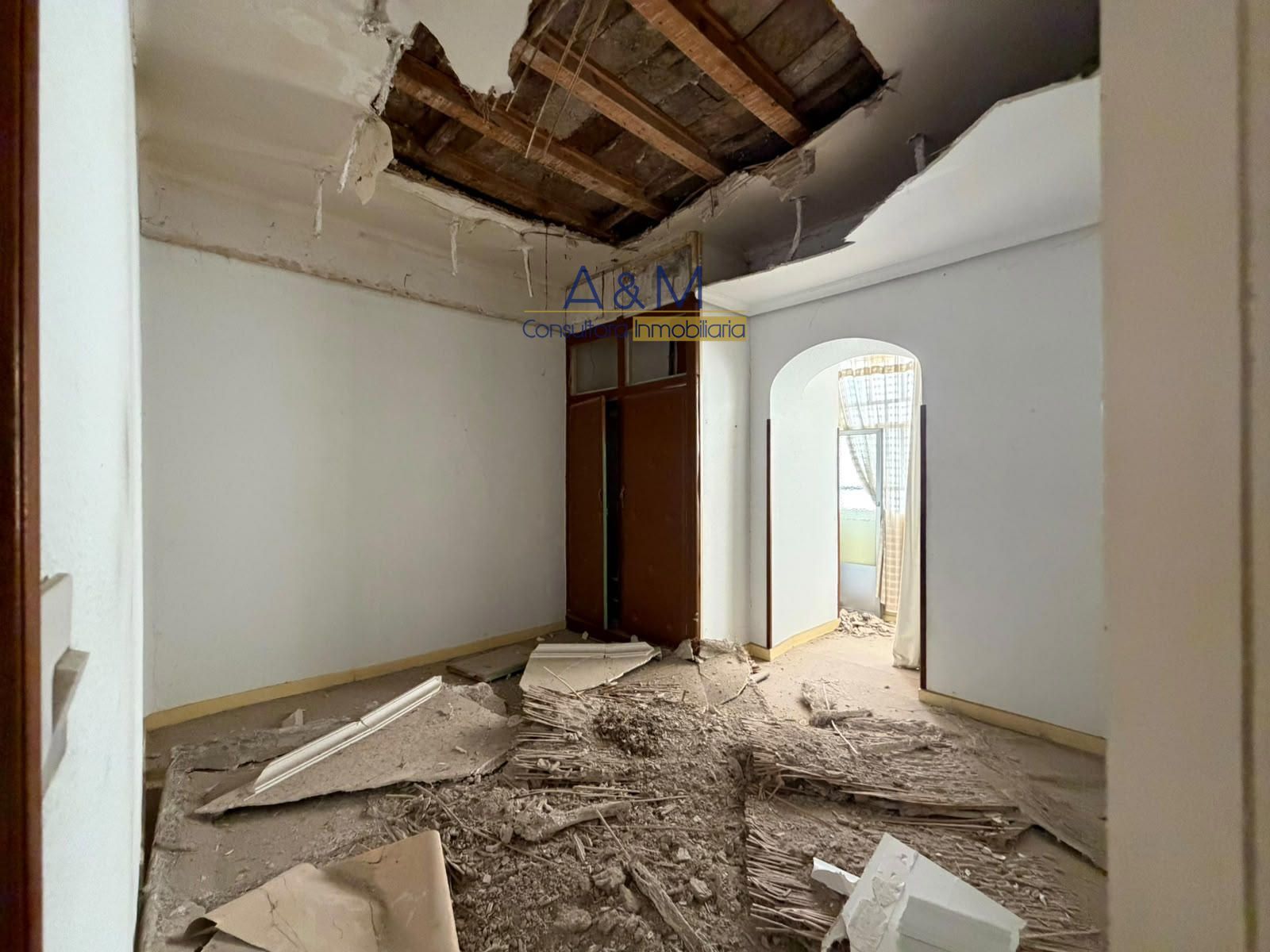 SE VENDE EDIFICIO EN CALLE MANTERIA - Foto 48
