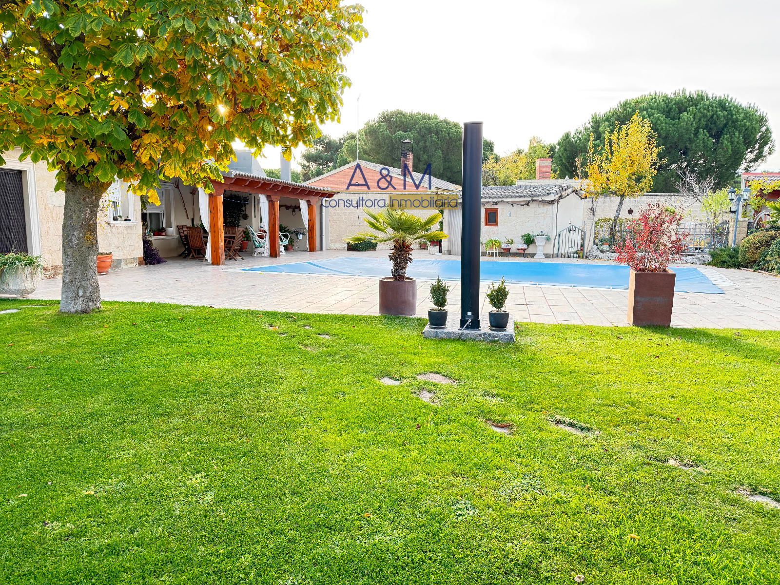Chalet Independiente en venta Parrilla, La, Valladolid. Ref: 6455. A&M Consultora Inmobiliaria