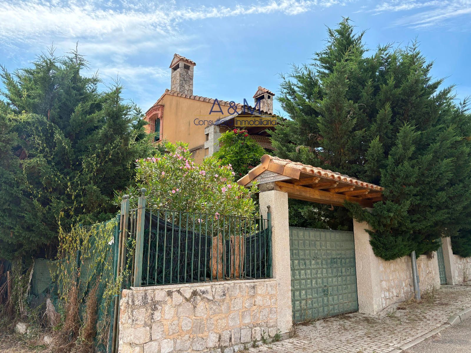 Chalet Independiente en venta Simancas, Valladolid. Ref: 6503. A&M Consultora Inmobiliaria