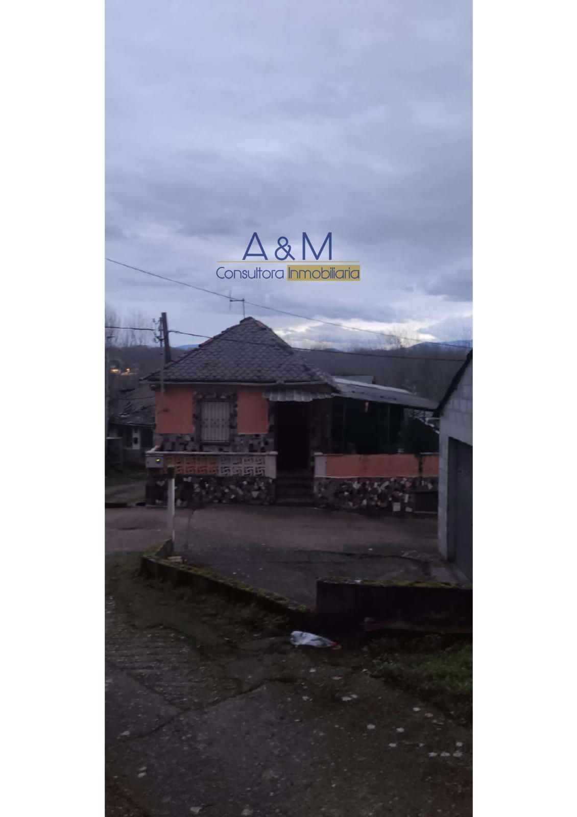 Casa en venta Toral De Los Vados, León. Ref: 6590. A&M Consultora Inmobiliaria