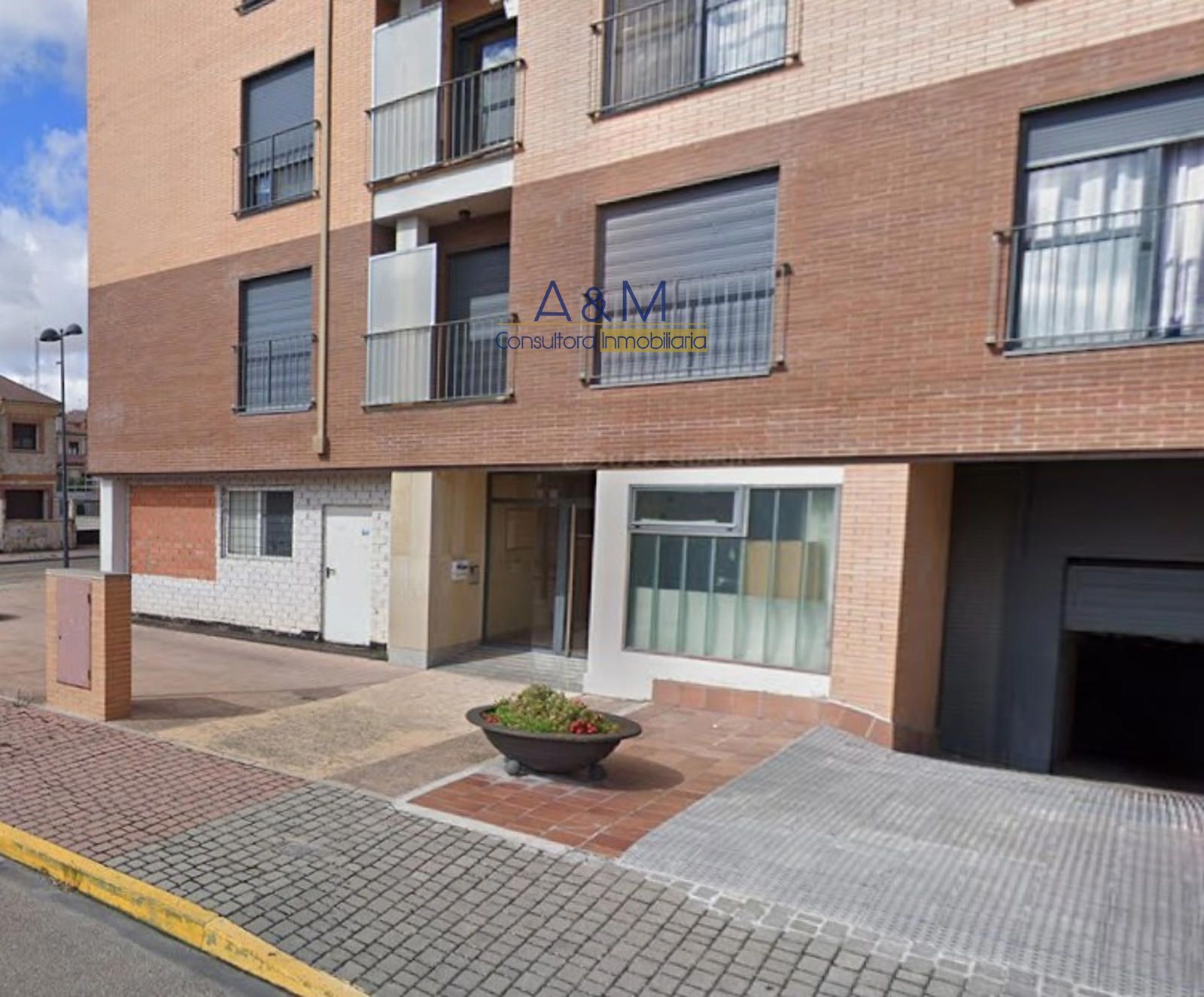 Local Comercial en venta Cuellar, Segovia. Ref: 6734. A&M Consultora Inmobiliaria