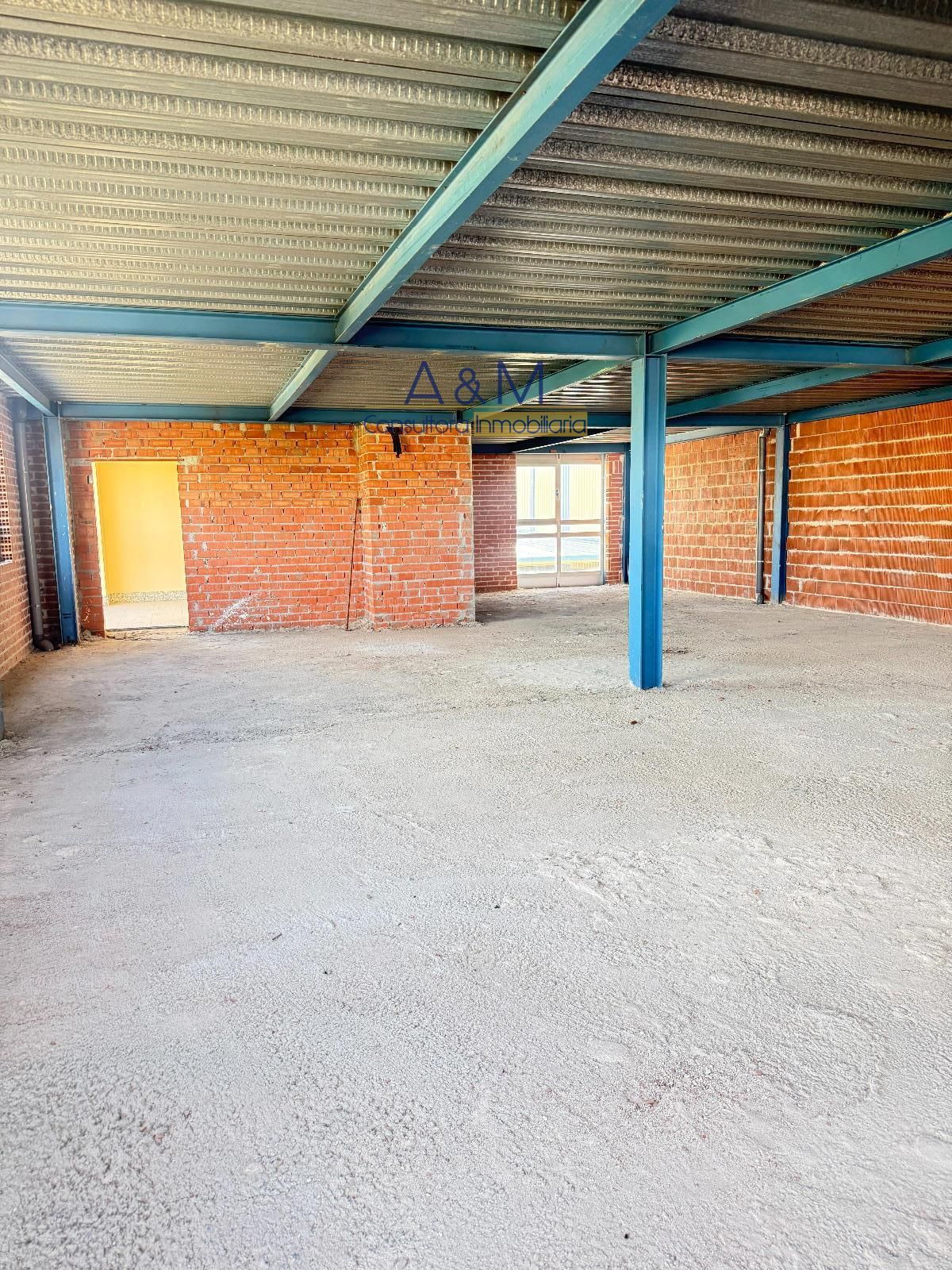 VENTA DE EDIFICIO DE 3 PLANTAS EN LA MORA - Foto 5