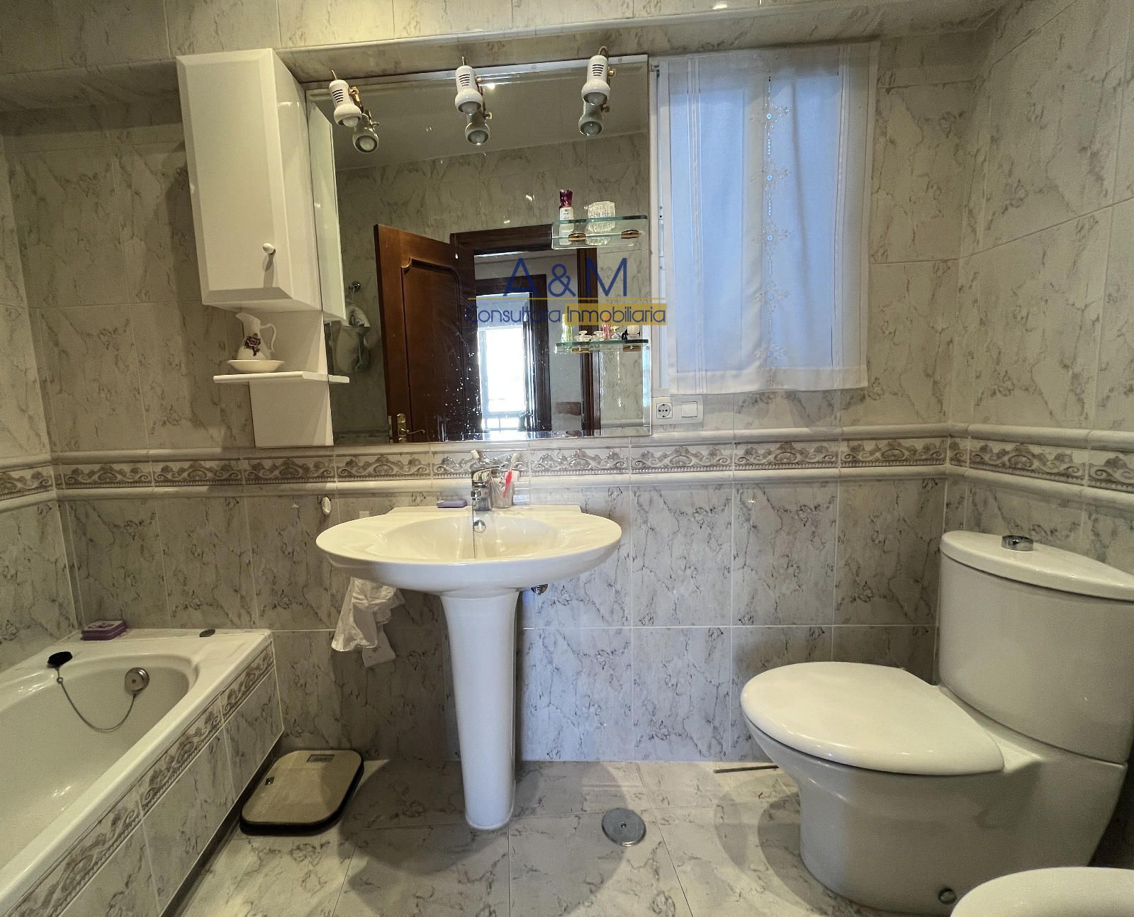 Baño - PISO 3 DORMITORIOS Y ESPECTACULARES VISTAS EN PASEO DE ZORRILLA