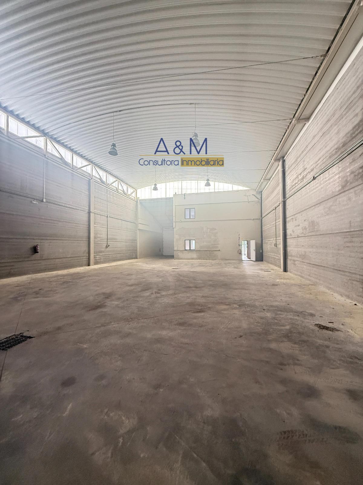 VENTA DE NAVE EN LOS TALLERES DE ZARATAN - Foto 9