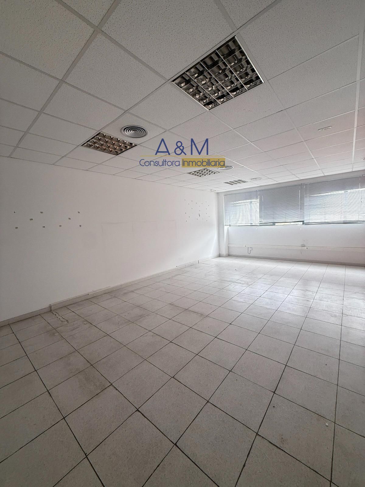 VENTA DE NAVE EN LOS TALLERES DE ZARATAN - Foto 10