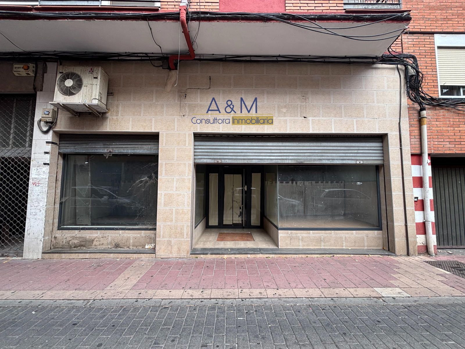 fachada - VENTA DE LOCAL EN CALLE VEGAFRIA