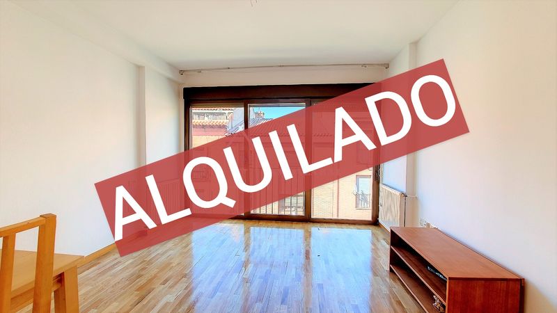 Dúplex en alquiler Pozuelo De Alarcón, Madrid. Ref: 1005. Inmoazabal