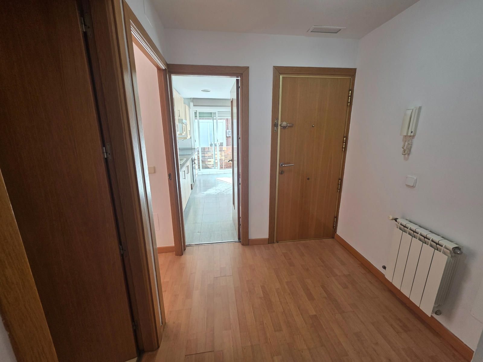 Flat for rent in Madrid - Foto 4