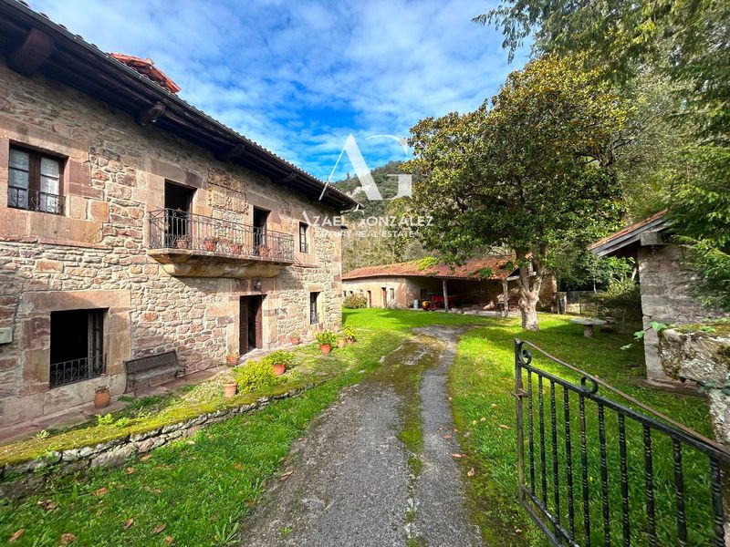 Casa en venta Cades, Cantabria. Ref: 1032. AZAEL GONZÁLEZ, Luxury Real Estate
