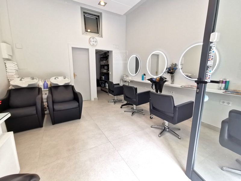 Local Comercial en venta Barcelona. Ref: 1002. B312 REAL ESTATE