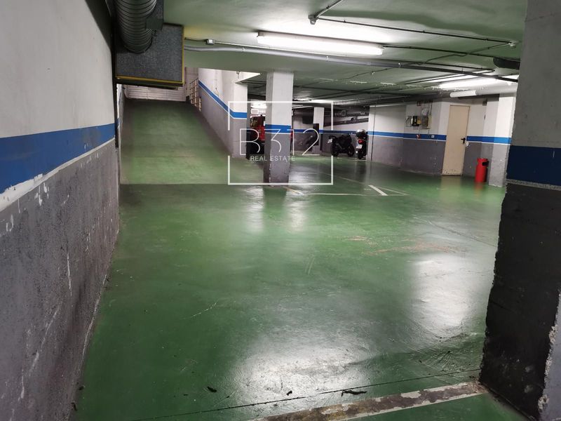 Garaje en venta Barcelona. Ref: 2367. B312 REAL ESTATE