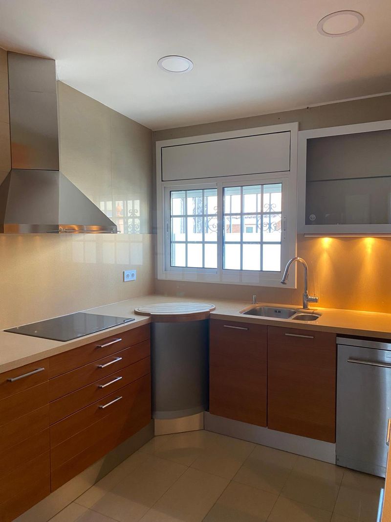 Adosado en alquiler Sant Joan Despi, Barcelona. Ref: 1149. 11.11 INMOBILIARIA BOUTIQUE