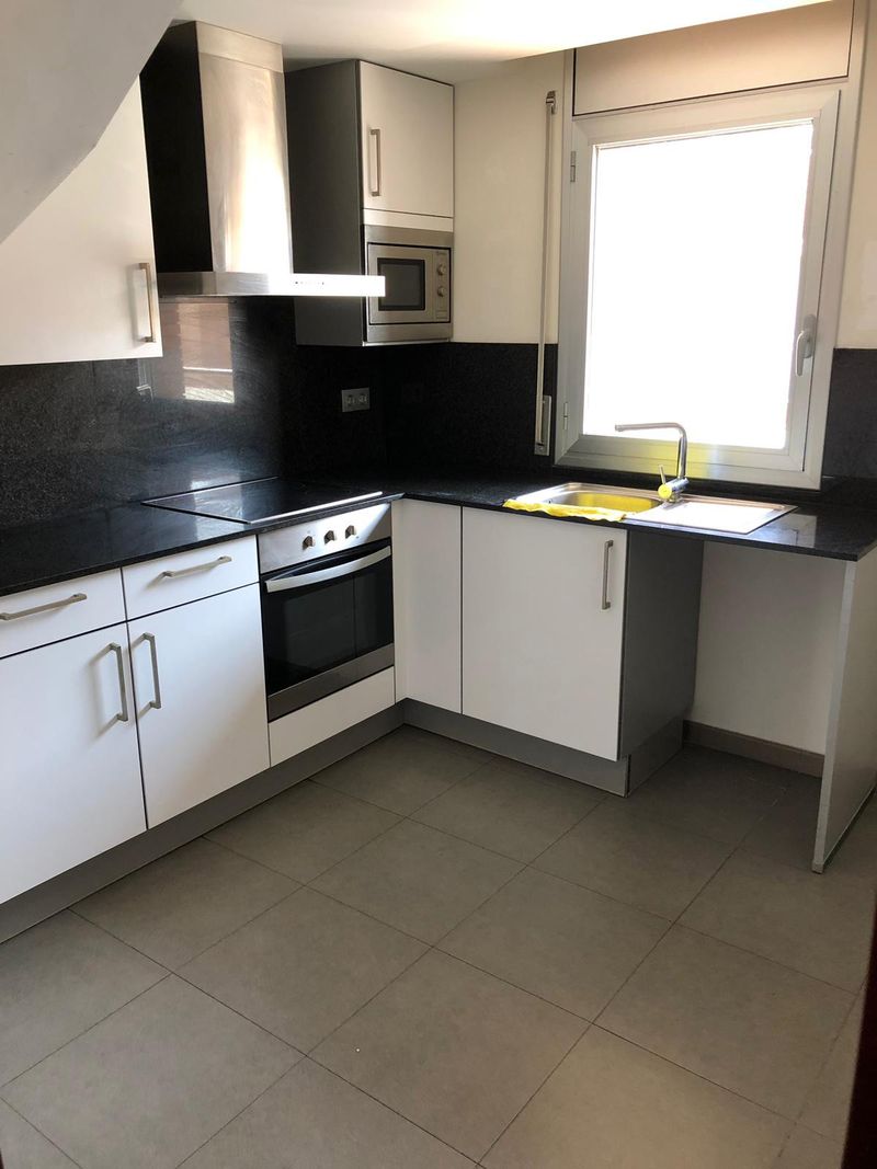Dúplex en alquiler Castelldefels, Barcelona. Ref: 1199. 11.11 INMOBILIARIA BOUTIQUE