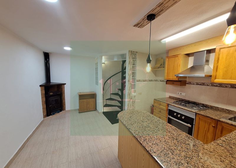 Adosado en alquiler La Senia, Tarragona. Ref: 1248. Inmobaix 