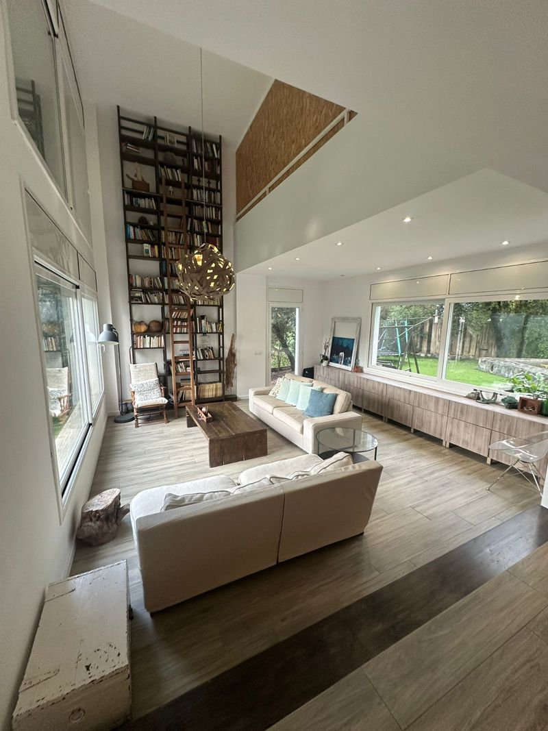 Chalet Independiente en alquiler Sant Cugat del Vallès, Barcelona. Ref: 1260. 11.11 INMOBILIARIA BOUTIQUE