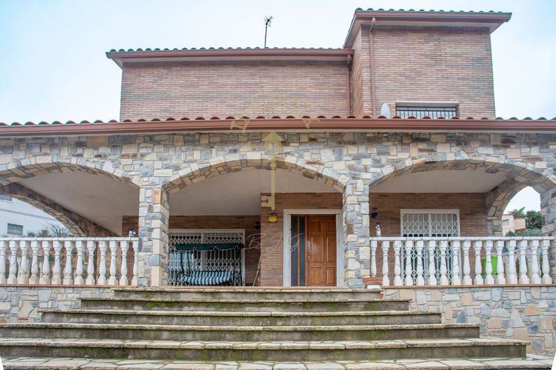 Casa en venta Masquefa, Barcelona. Ref: 1273. 11.11 INMOBILIARIA BOUTIQUE