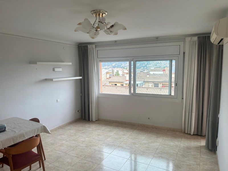 Piso en alquiler Abrera, Barcelona. Ref: 1320. 11:11 Homes