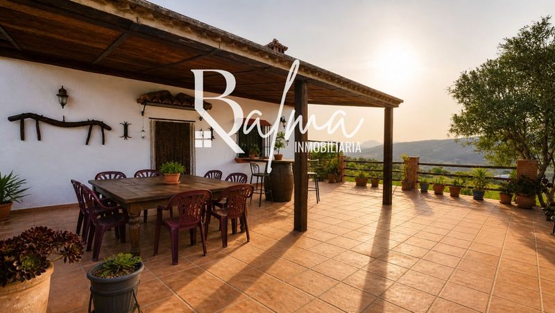 Chalet Independiente en venta Ronda, Málaga. Ref: 1119. Balma Inmobiliaria