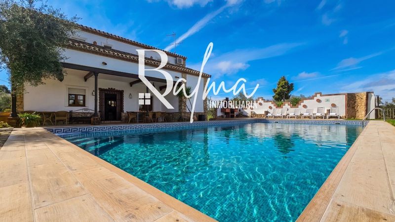 Chalet Independiente en venta Ronda, Málaga. Ref: 1122. Balma Inmobiliaria