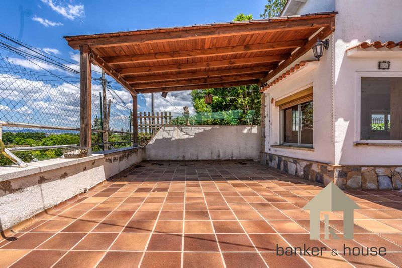 Xalet Independent en venda Cerdanyola del Vallès, Barcelona. Ref: 1645. Banker & House