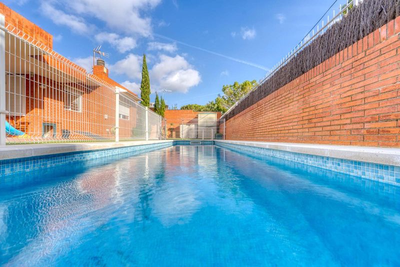 Xalet Independent en venda Cerdanyola del Vallès, Barcelona. Ref: 1719. Banker & House