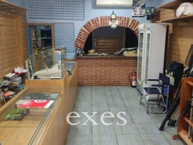 Local Comercial en venda Badalona, Barcelona. Ref: 1290. Exes Grup Expofinques