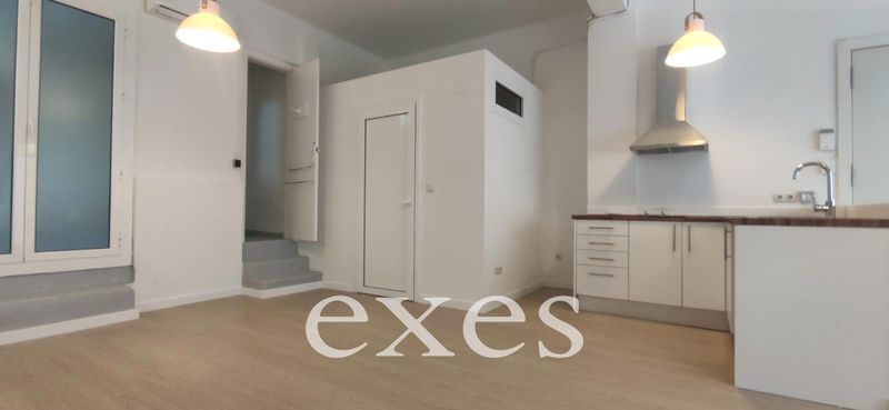 Estudi en venda Barcelona. Ref: 2066. Exes Grup Expofinques