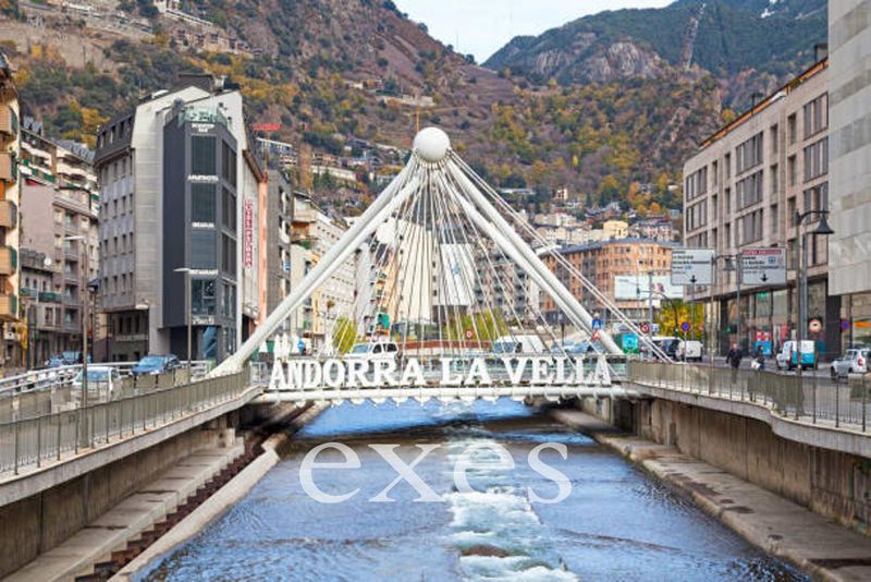 Comercial Premise for rent Andorra La Vella, Andorra. Ref: 2292. Exes Grup Expofinques