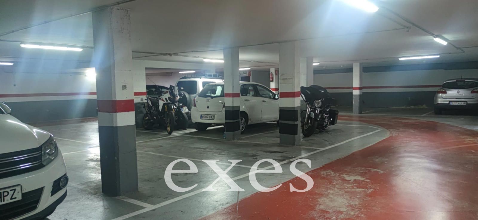 Parking El Guinardó: coche grande. 16.900€ - Foto 5