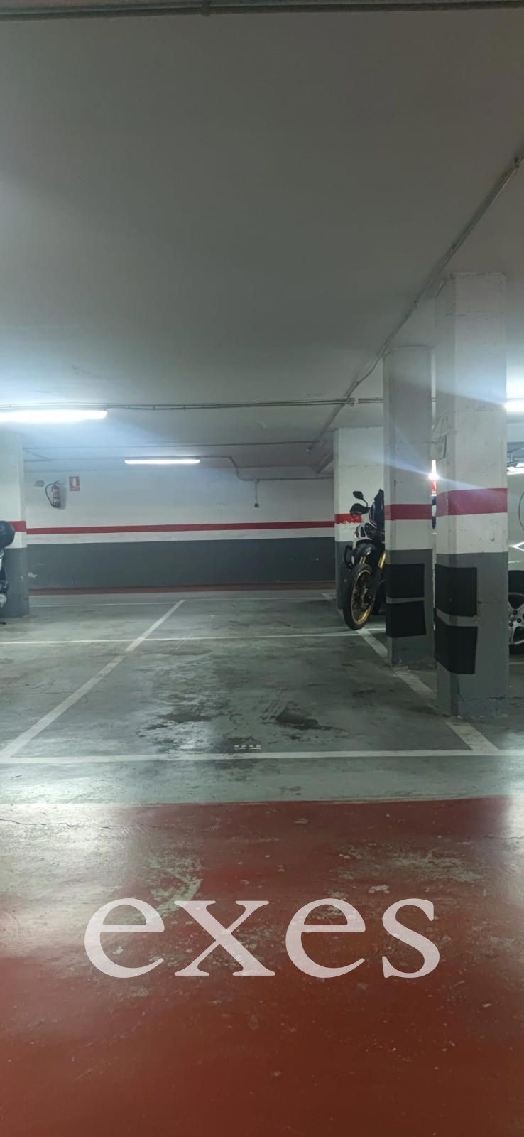 Parking El Guinardó: coche grande. 16.900€ - Foto 10