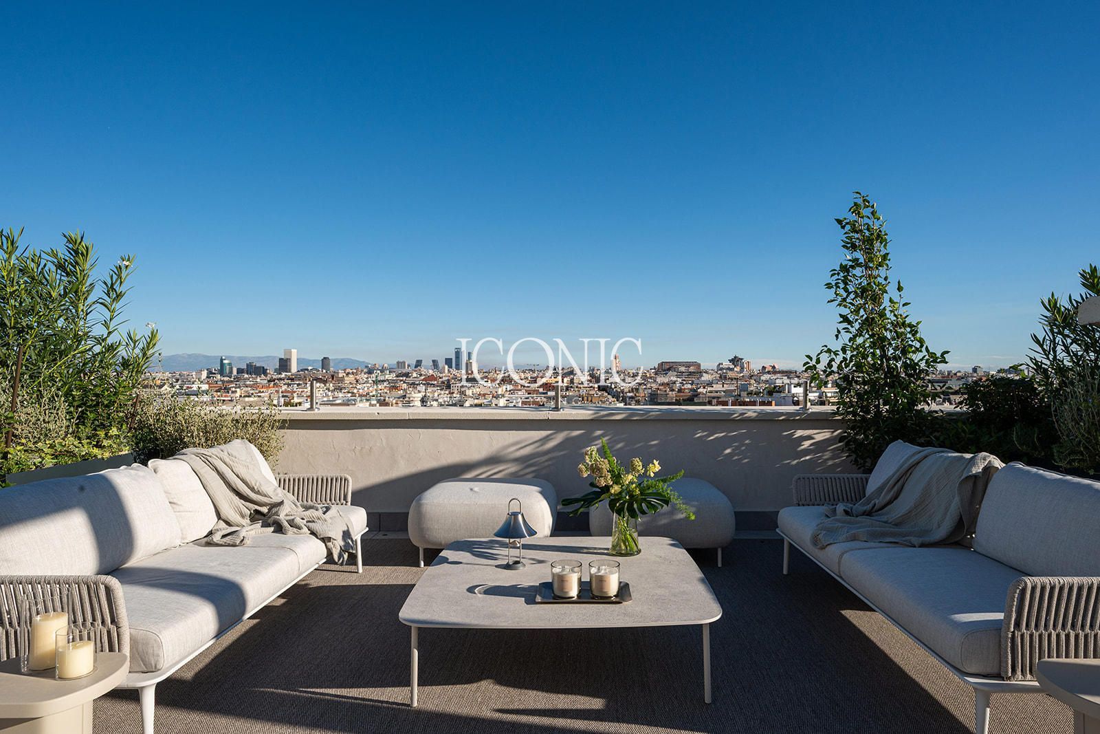 Ático en venta Madrid. Ref: 2289. Iconic Living 