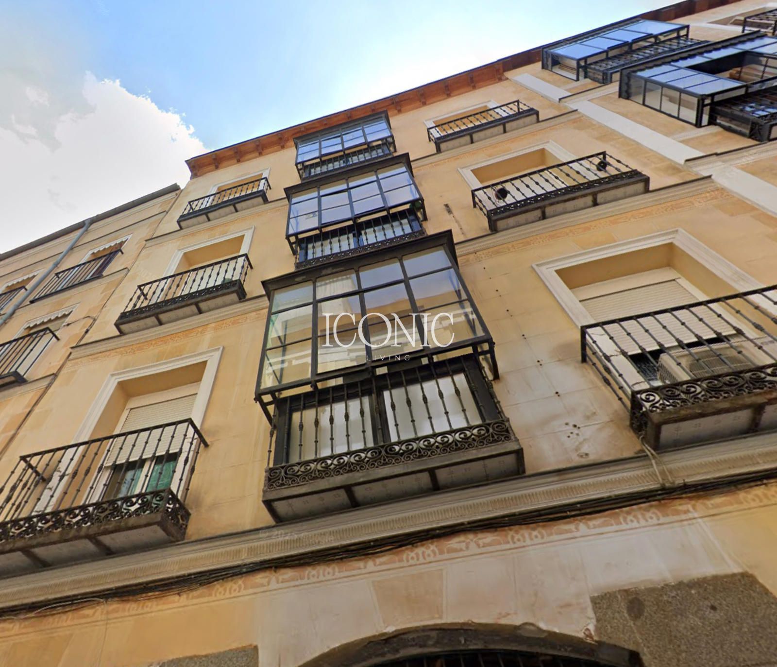 Piso en venta Madrid. Ref: 2360. Iconic Living 