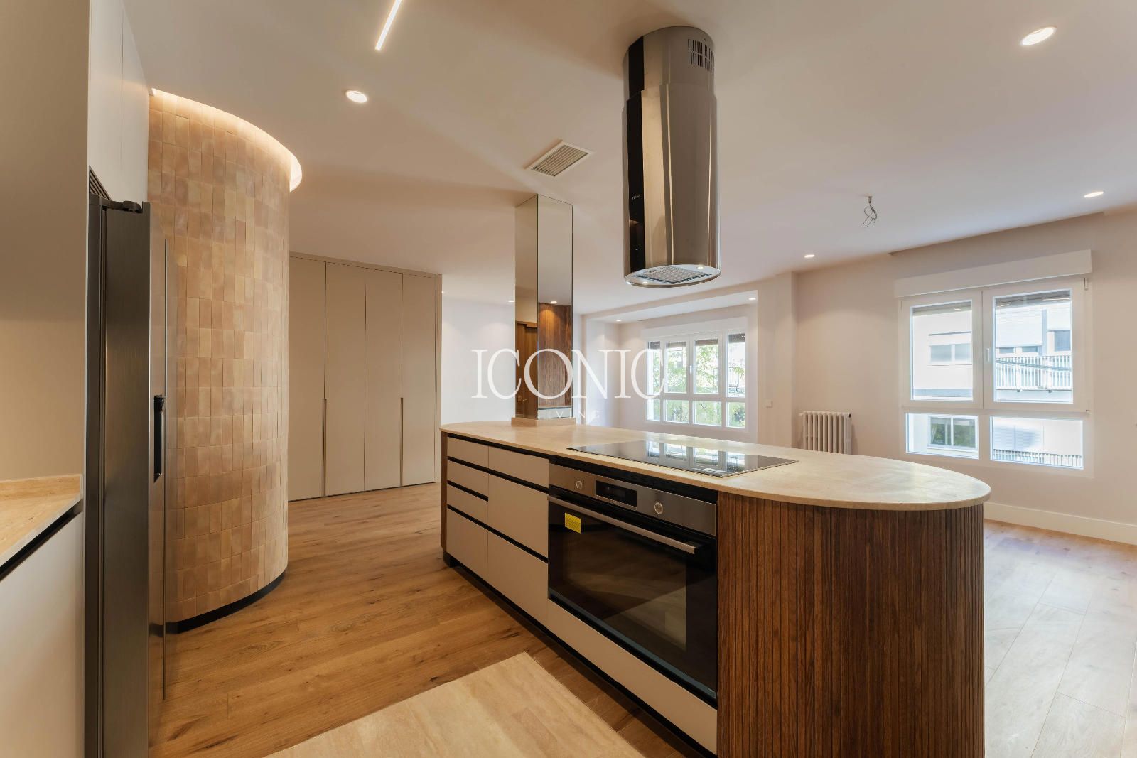 Piso en venta Madrid. Ref: 2393. Iconic Living 