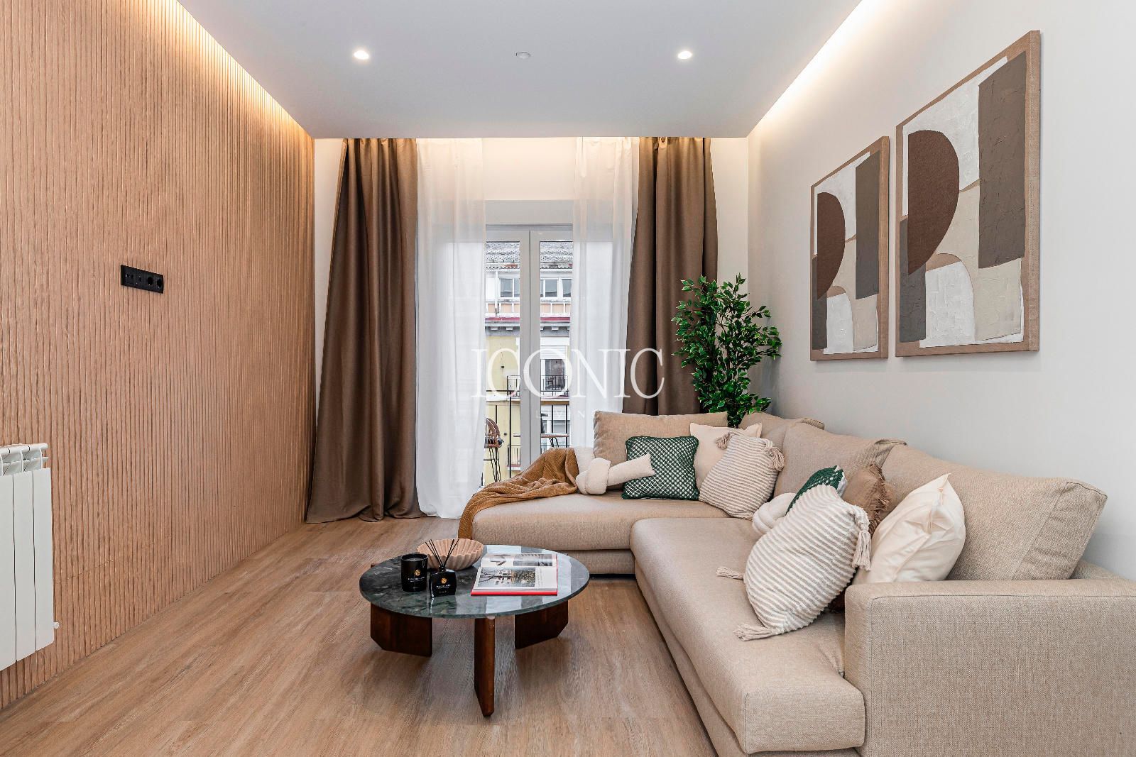Piso en venta Madrid. Ref: 2423. Iconic Living 