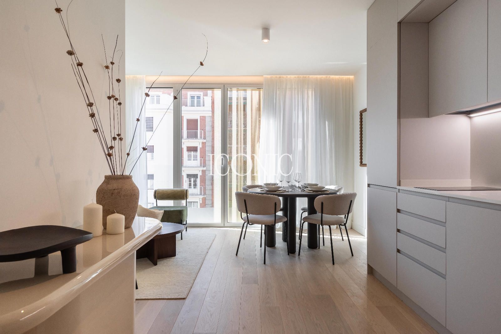 Piso en venta Madrid. Ref: 2435. Iconic Living 