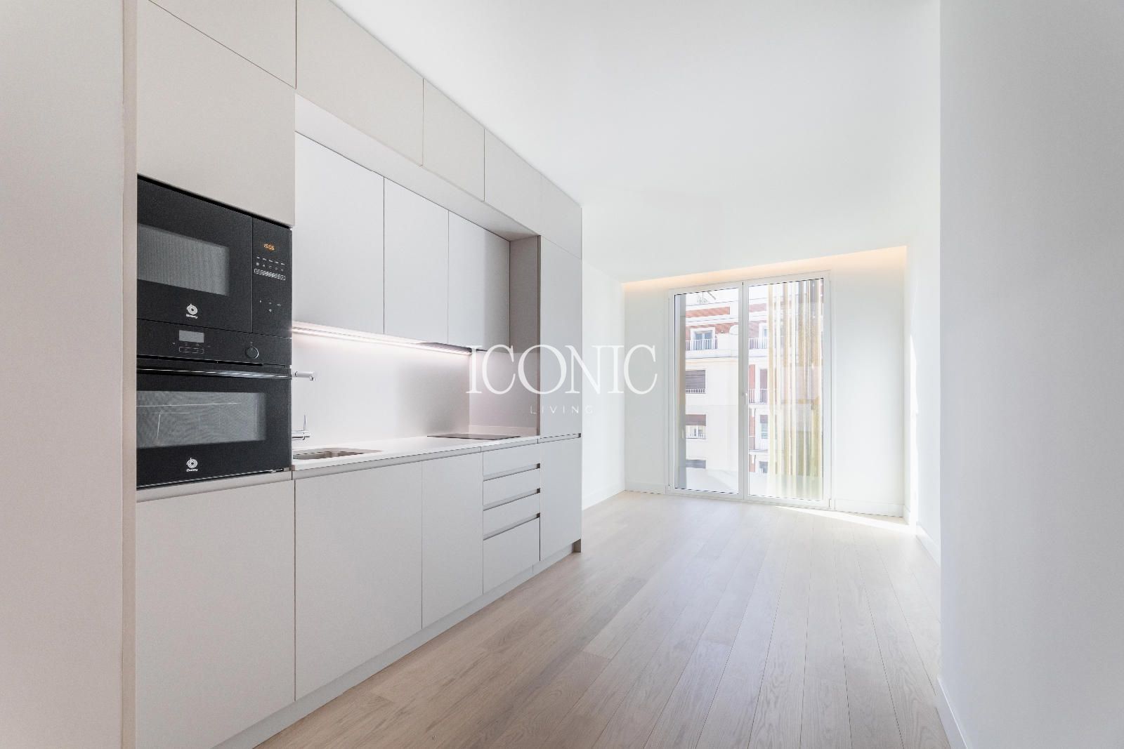 Piso en venta Madrid. Ref: 2436. Iconic Living 