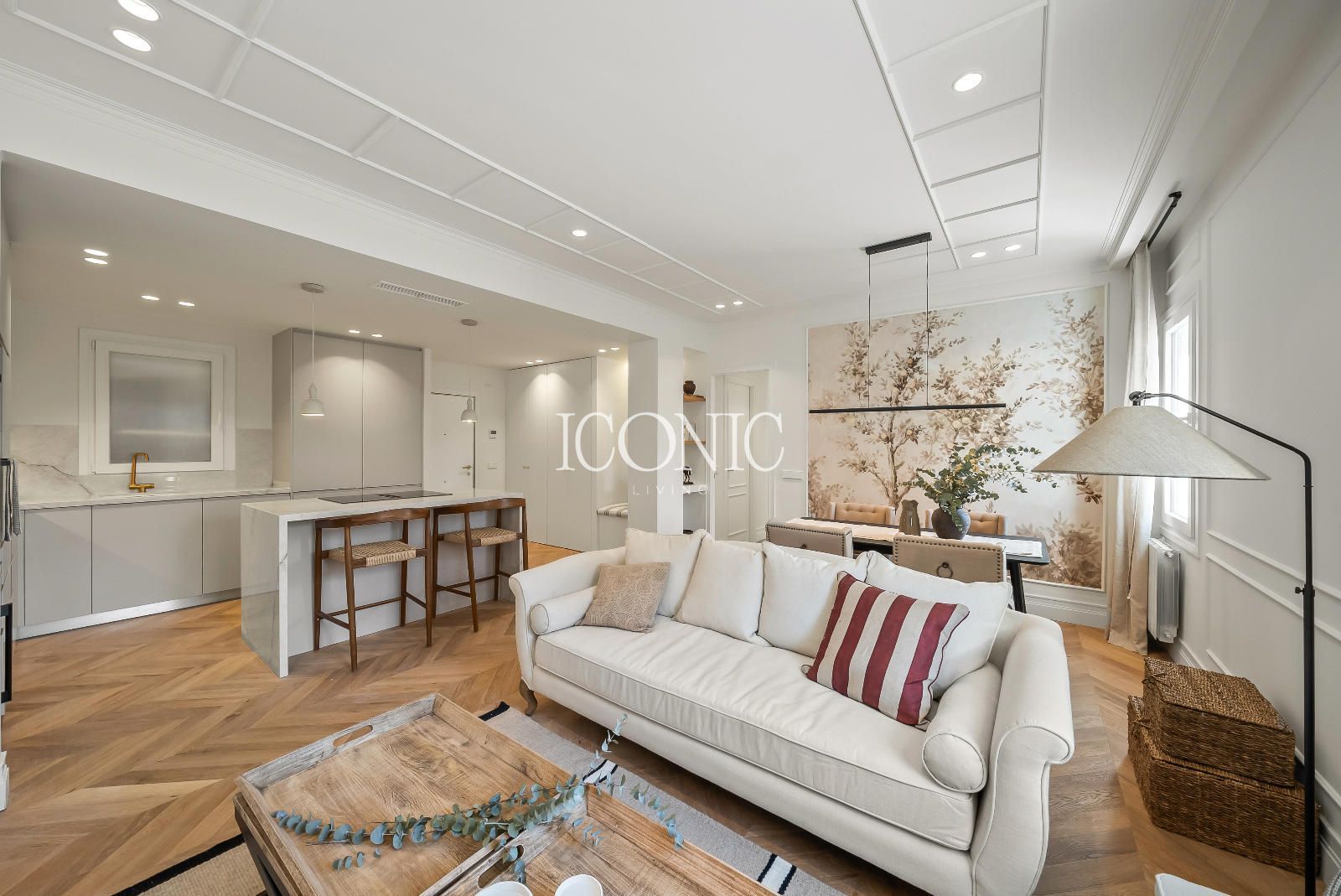 Piso en venta Madrid. Ref: 2439. Iconic Living 