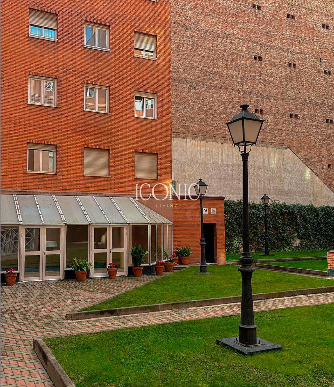 Dúplex en venta Madrid. Ref: 2448. Iconic Living 