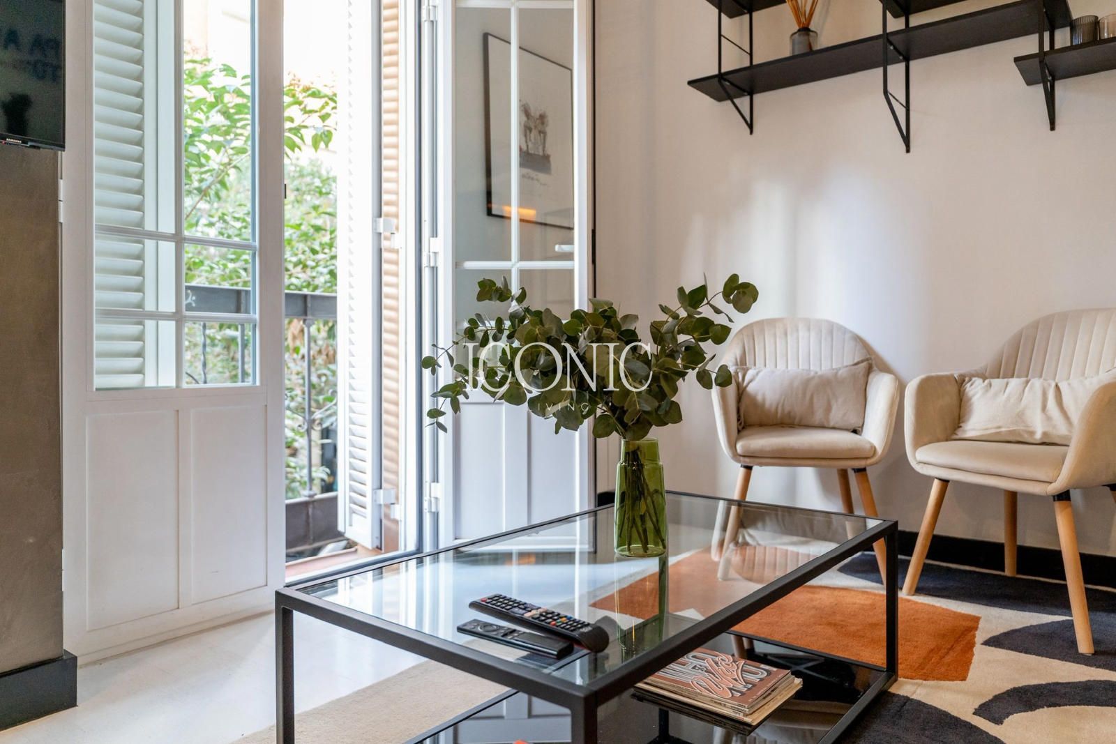 Flat for sale Madrid. Ref: 2458. Iconic Living 