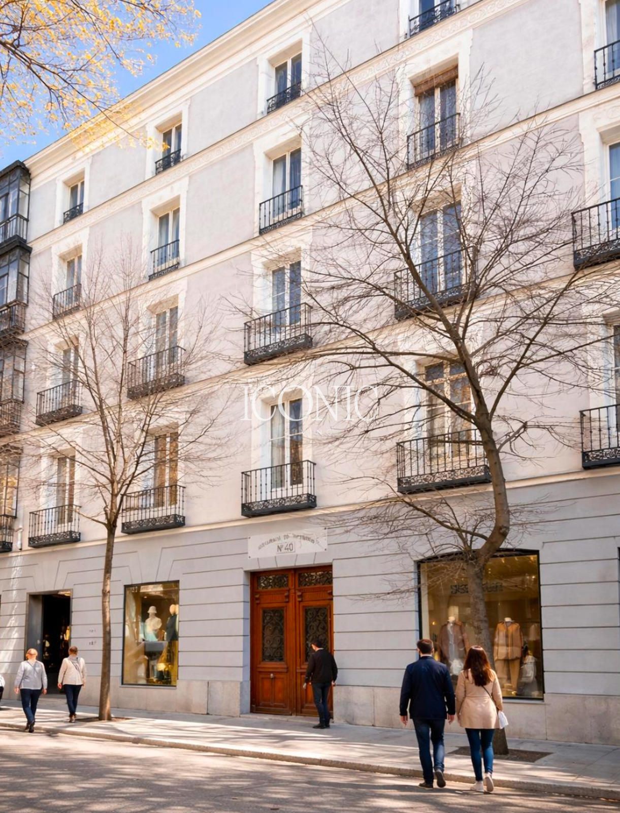 Flat for sale Madrid. Ref: 2461. Iconic Living 