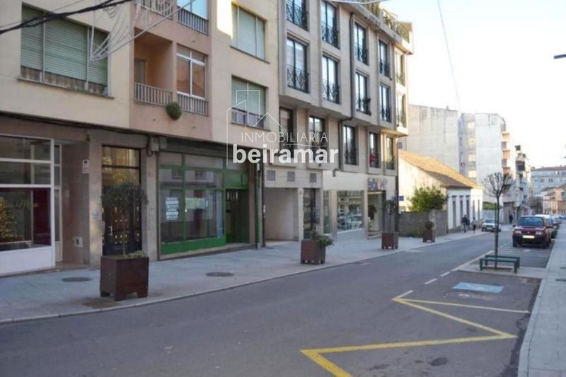 Local Comercial en venta Ribeira, A Coruña. Ref: 1025. Inmobiliaria Beiramar