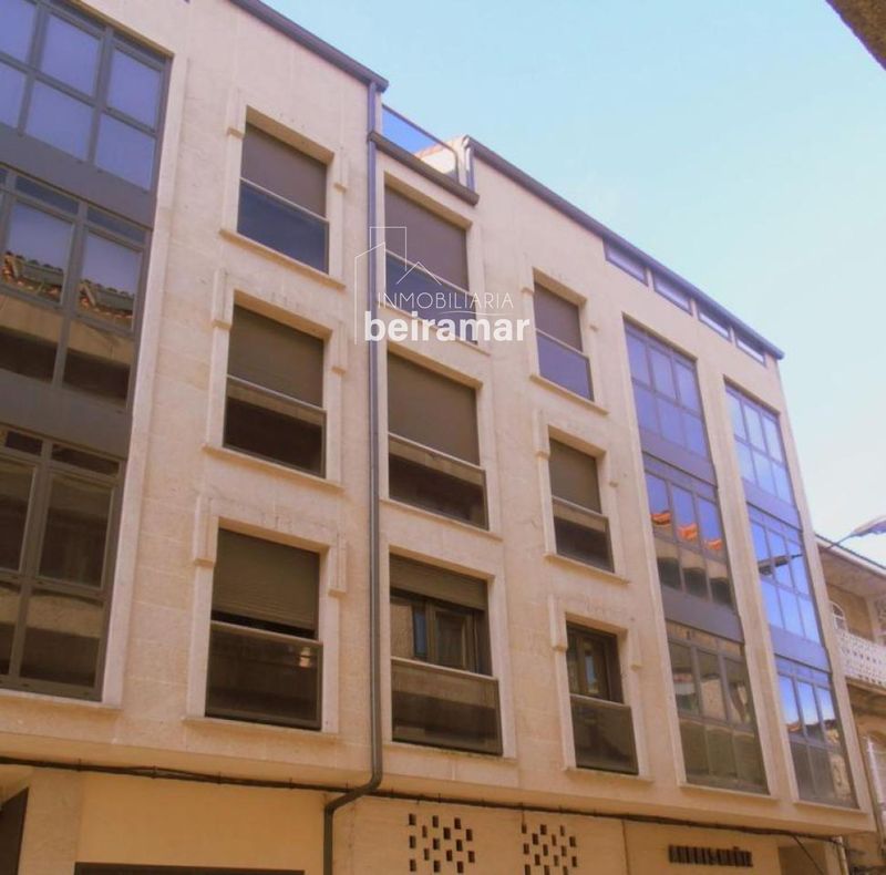 Garaje en venta A Pobra Do Caramiñal, A Coruña. Ref: 1030. Inmobiliaria Beiramar