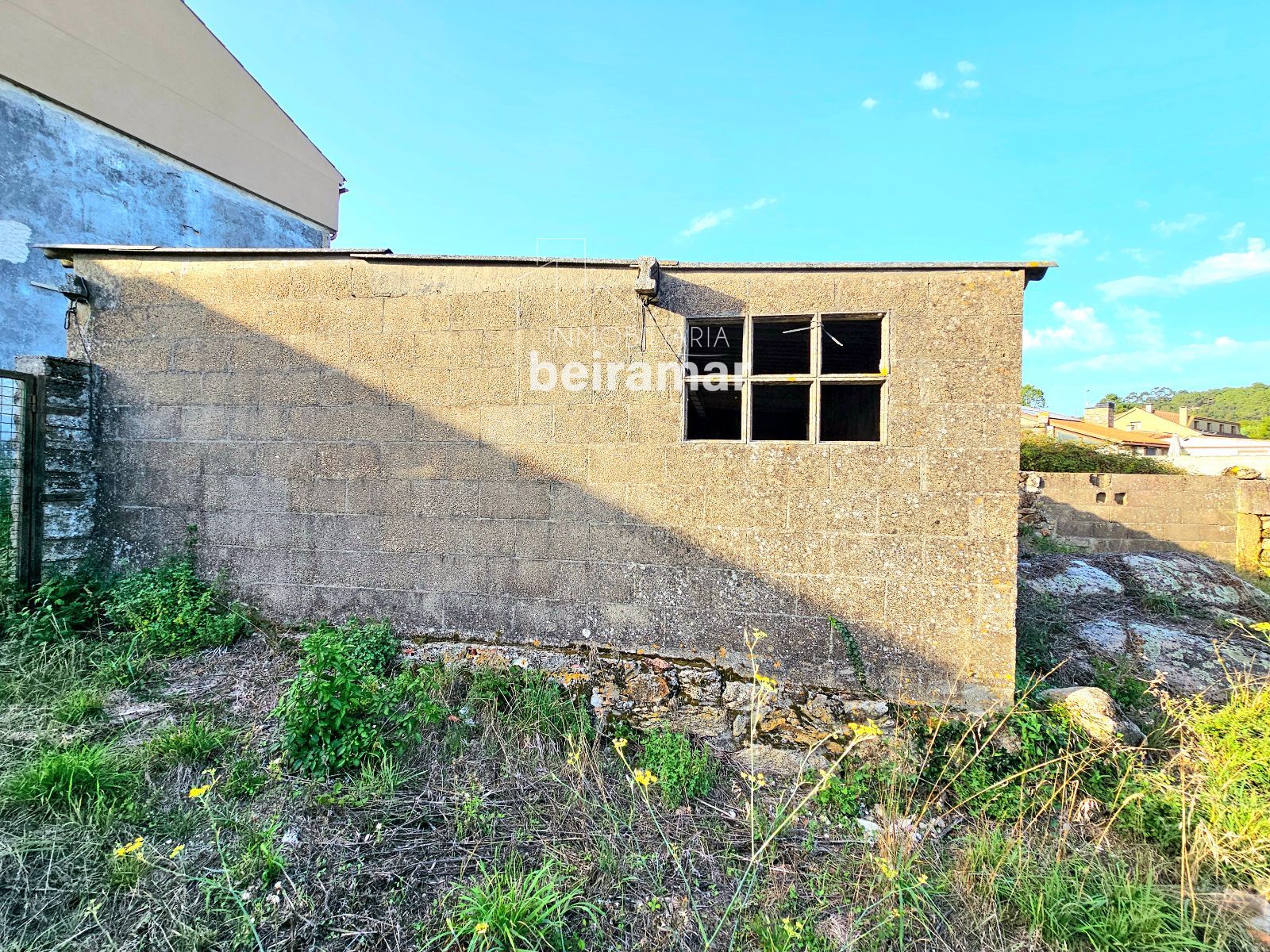 Casa de piedra con finca y vistas al mar en Carreira (Ribeira) – gran potencial de reforma - Foto 7